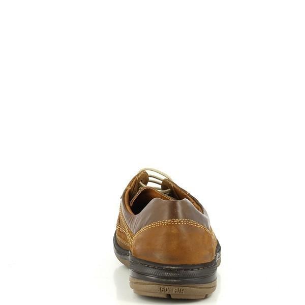 The back view displays the soft leather welt and the 2cm heel-platform height. The non-slip rubber sole is clearly visible, providing a practical yet stylish finish to the boat shoe's sophisticated look.