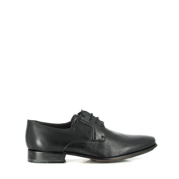 A clean and classic profile of the Anatomic Player Black Oxford Shoes, showcasing the sleek black leather upper with a rounded toe. The elegant stitching along the sides highlights the craftsmanship.