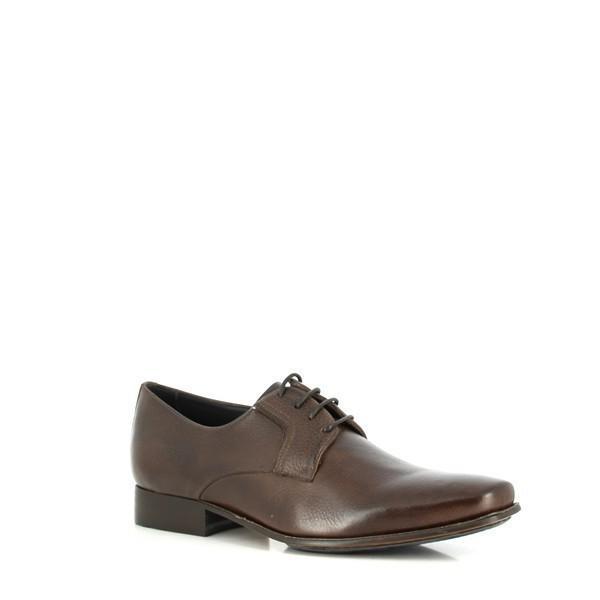 The shoe is presented at a slight angle, offering a three-dimensional perspective that emphasizes the depth and craftsmanship of the leather. This angle highlights the refined stitching and subtle burnished finish that adds sophistication to the shoe.