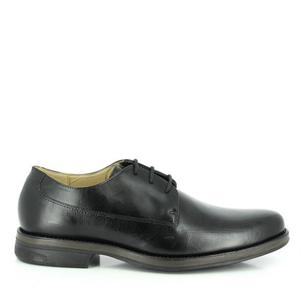 The sleek, black leather of the Anatomic Utah Oxford Shoes is shown from the side, highlighting the clean lines and classic design. The smooth leather upper extends seamlessly into the round toe, with subtle stitching adding sophistication.