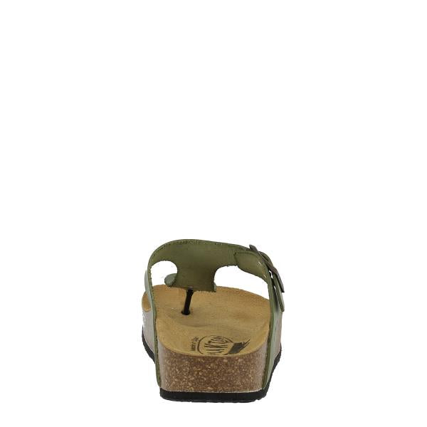 Display the refined simplicity of Plakton's 341671 Malabo Green Thong Sandals, featuring a rounded toe shape and expert craftsmanship from Spain, ideal for any occasion.
