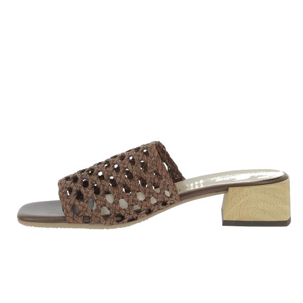 Quait 22695 MARRON