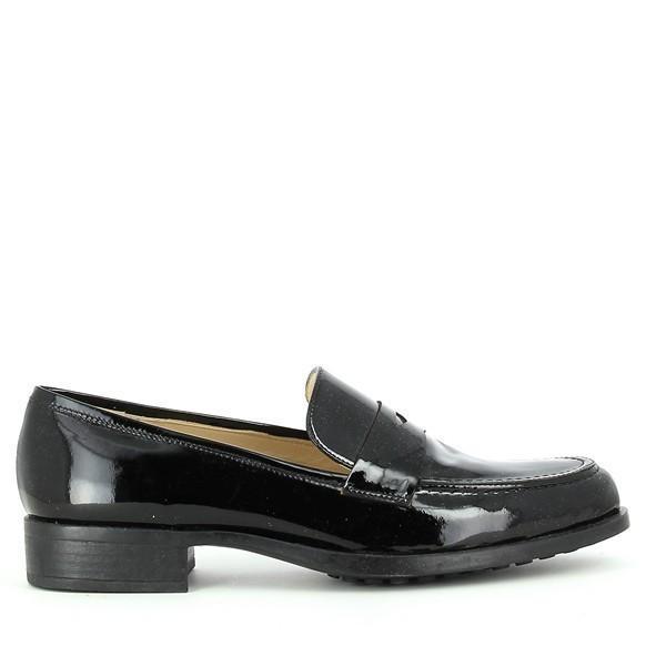 The Amalfi Bina Black Loafers are elegantly showcased from the side, revealing their sleek black leather upper and refined, minimalist design. The shoe’s clean lines and subtle stitching highlight its timeless style.