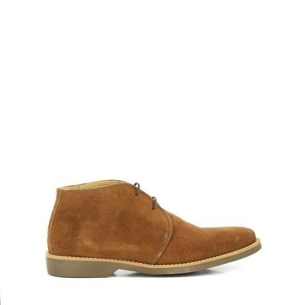 The Anatomic Colorado Tobacco Lace-Up Boots are displayed from the side, highlighting their rich tobacco leather upper with a smooth, burnished finish. The classic lace-up design and round toe add to the elegant and timeless appeal.