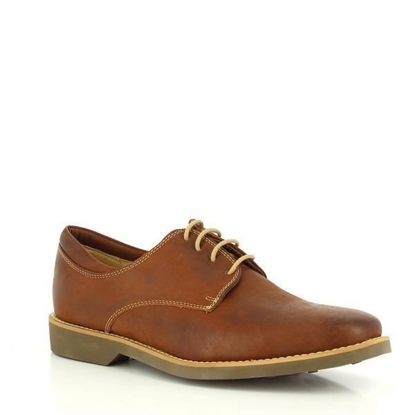 An angled perspective of the Anatomic Delta Rust Oxford Shoes, revealing the refined curvature and polished finish of the leather. This view accentuates the shoe’s sleek silhouette, the subtle heel elevation, and the intricate details of the craftsmanship.