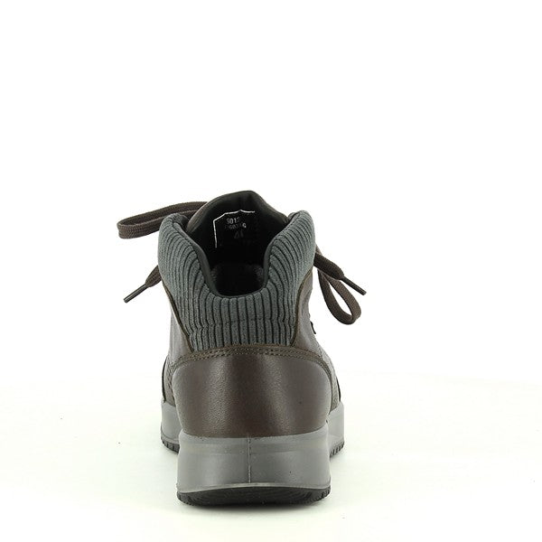 A detailed shot of the rear, displaying the reinforced heel, subtle stitching, and sturdy construction that ensures long-lasting wear.