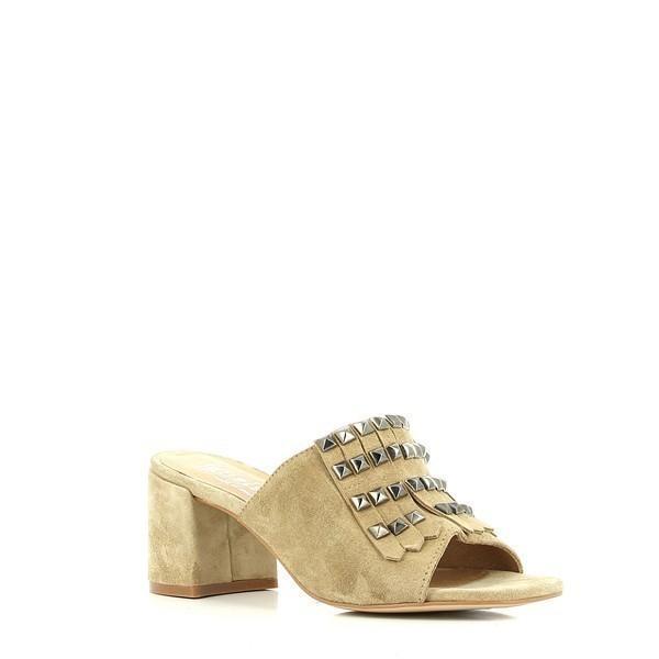A dynamic angled view of the Igualados 6628 Taupe Slides, highlighting the 6cm heel-platform height and the stylish fringe detailing that adds texture and flair.