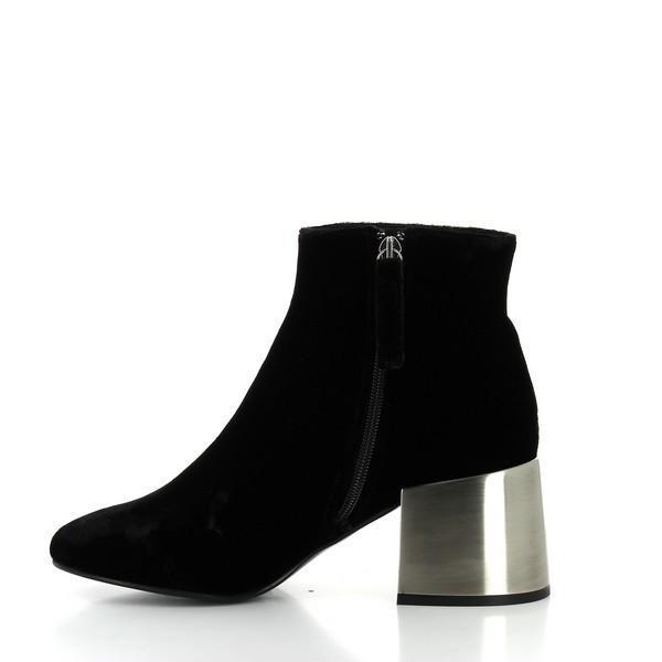 Lokas 4758 BLACK