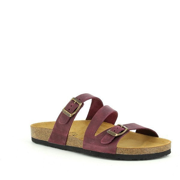 This photo reveals the inner comfort of Plakton's 101210 Burgundy Multi-Strap Sandals. The anti-bacterial insole, lined with luxurious leather, ensures freshness and breathability with every step. The round toe shape offers ample room, while the anatomically shaped footbed provides superior support. Crafted with precision and care, this internal view showcases the quality craftsmanship synonymous with Plakton.