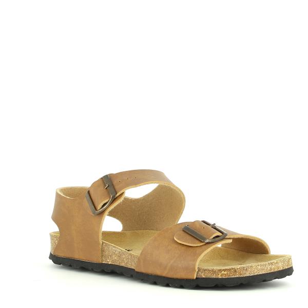 This image showcases the inner comfort of Plakton's 101521 Tan Slingback Sandals. The bios contoured lining ensures optimal support and comfort for the wearer's feet. Crafted with precision in Spain, this internal view highlights the attention to detail and quality craftsmanship synonymous with Plakton.