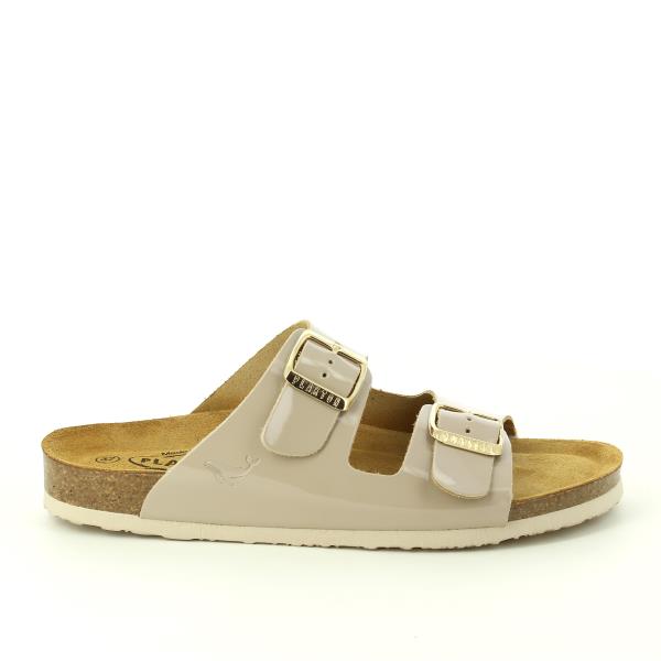 Capture the sleek profile of Plakton's 180010-OF Beige Slides, highlighting the elegant beige nubuck leather upper and streamlined design.
