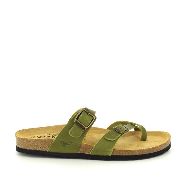 Capture the sleek profile of Plakton's 181032 Pistachio Thong Sandals, showcasing the smooth curves and high-quality leather construction.
