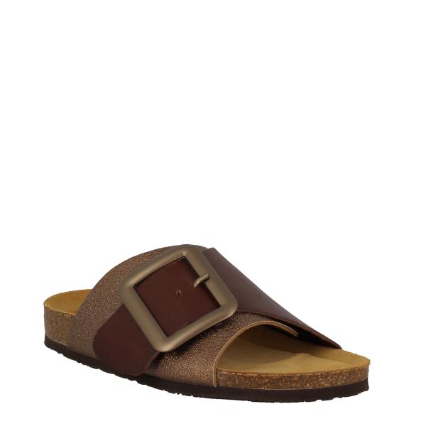 Highlight Plakton's 185964 Brown Slides from a stylish angle, emphasizing the contoured footbed and ergonomic design that provide superior comfort and support.