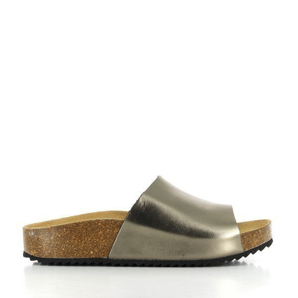 The side profile of Plakton's 343036 Bronze Slides highlights the elegant bronze leather upper and supportive cork sole, showcasing the blend of style and comfort.