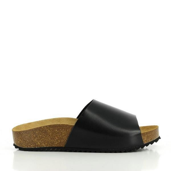 A side view of Plakton's 343036 Black Slides showcases its sleek silhouette and luxurious leather craftsmanship. The adjustable ankle strap and round toe shape highlight its versatile design, ideal for both casual outings and more formal occasions.