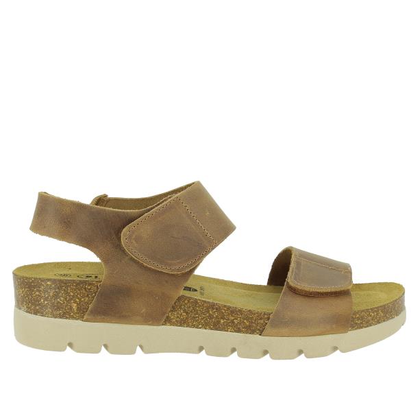 A sleek side profile of the Plakton 355887 Tan Slingback Sandals showcasing the premium leather upper and adjustable slingback strap, highlighting the elegant design and quality craftsmanship.