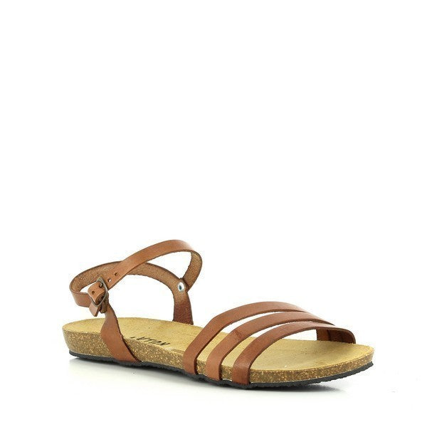 Explore the stylish angle of Plakton's 575080 Tan Slingback Sandals, showcasing the ergonomic cork-infused synthetic sole and adjustable hook-and-loop fasteners.