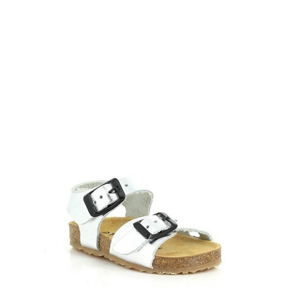 Angle view of Plakton's 851407 Metallic Grey Slingback Kids Sandals highlighting the open toe design, ankle strap, and ridged cork sole for added traction and charm.