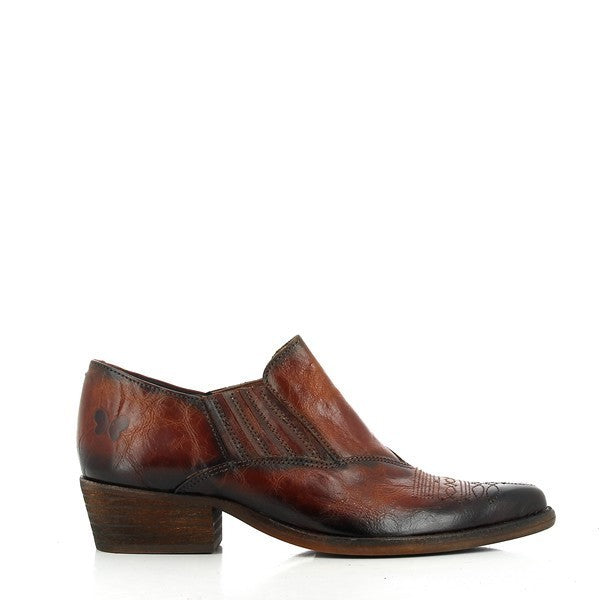 A full side profile of the Felmini B505 Cognac Ankle Boot showcasing its sleek silhouette, pointed toe, and smooth leather texture with the 4cm heel elegantly visible.