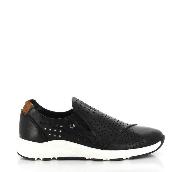 A sleek side view of the Felmini B843 Black Sneakers, showcasing the smooth leather upper and subtle stitching details along the shoe's contours, with a rounded toe for a classic look.