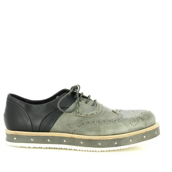 A sleek side profile of the Forte 4102 Grey Lace-Up Men's Shoe showcasing its two-tone grey leather upper with a smooth, polished finish and classic round toe.
