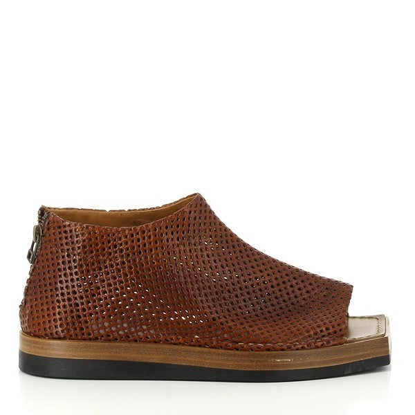 A clear view of the sandal's sleek side profile, highlighting the smooth tan leather upper, square toe design, and the minimal 2.5 cm heel platform.