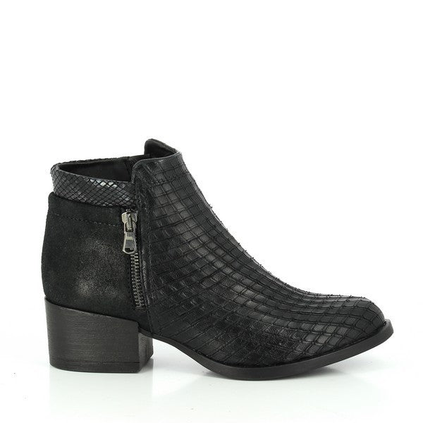 Gaia Verdi E281 BLACK