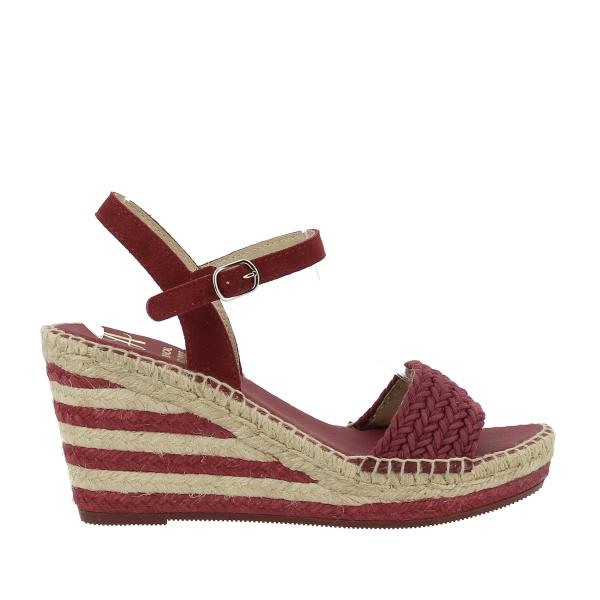 Juncal Aguirre 2546 BURDEOS