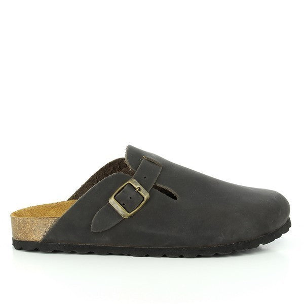 This image captures the inner comfort and support of Plakton's 101539 Black Men's Clogs. The bios contoured lining conforms to the natural shape of the foot, ensuring all-day comfort. Crafted with precision in Spain, this view highlights the quality craftsmanship and attention to detail.