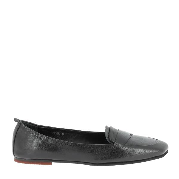 Yuko Imanishi 711072 BLACK